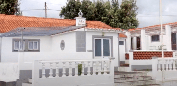 Império do Espírito Santo da Estrada da Caldeira
